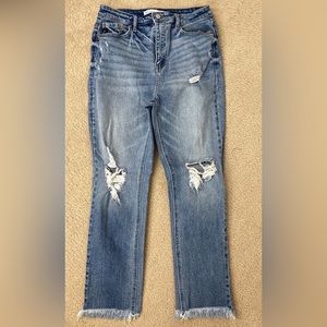 KANCAN high rise ankle length skinny
Size 28